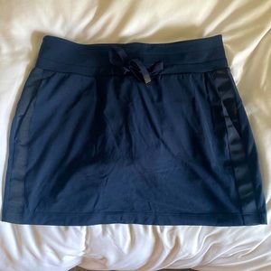 Athleta navy skort with pockets, size medium